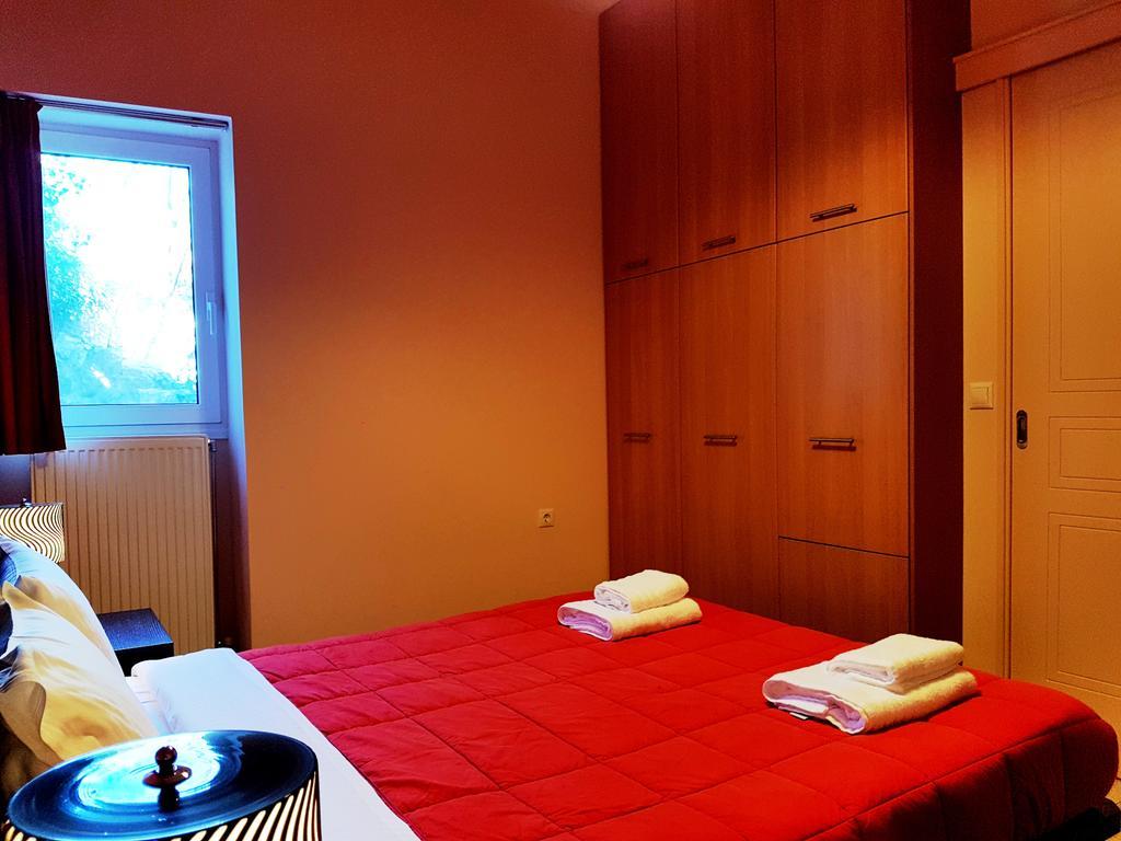 Xenonas Ioanni Parcha Hotel Levidhion Room photo